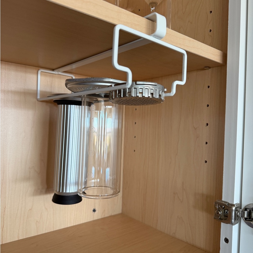 AeroPress Premium Glass Coffee Press - Picture 4 of 7